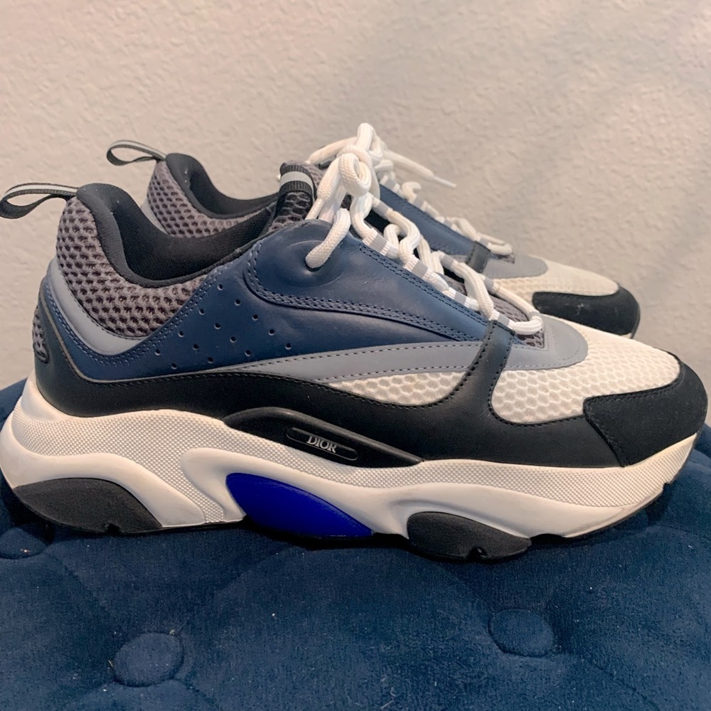 Dior B22 sneaker blue and white